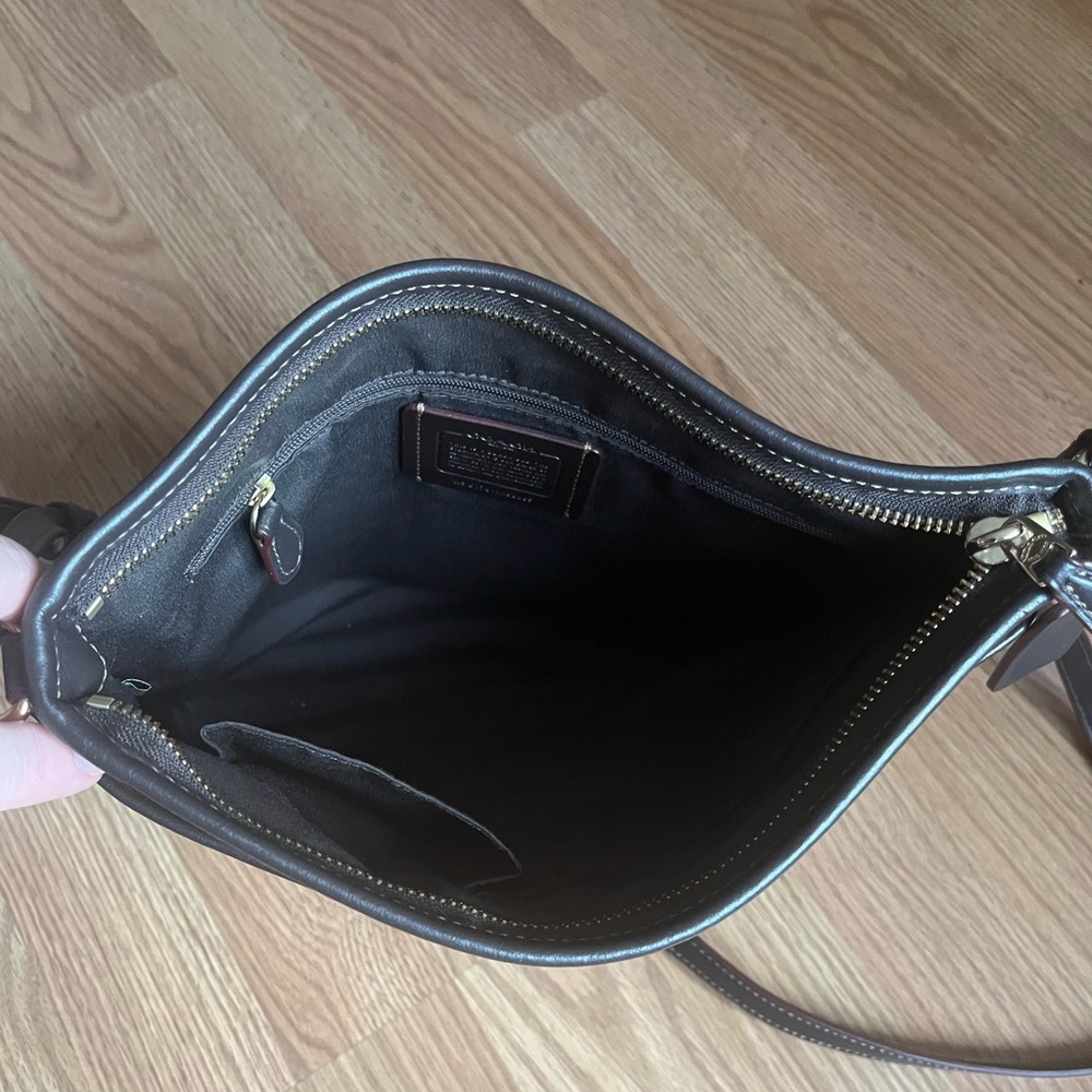 Coach Tan and Brown Signature Crossbody / Shoulder Bag - Picture 5 of 13